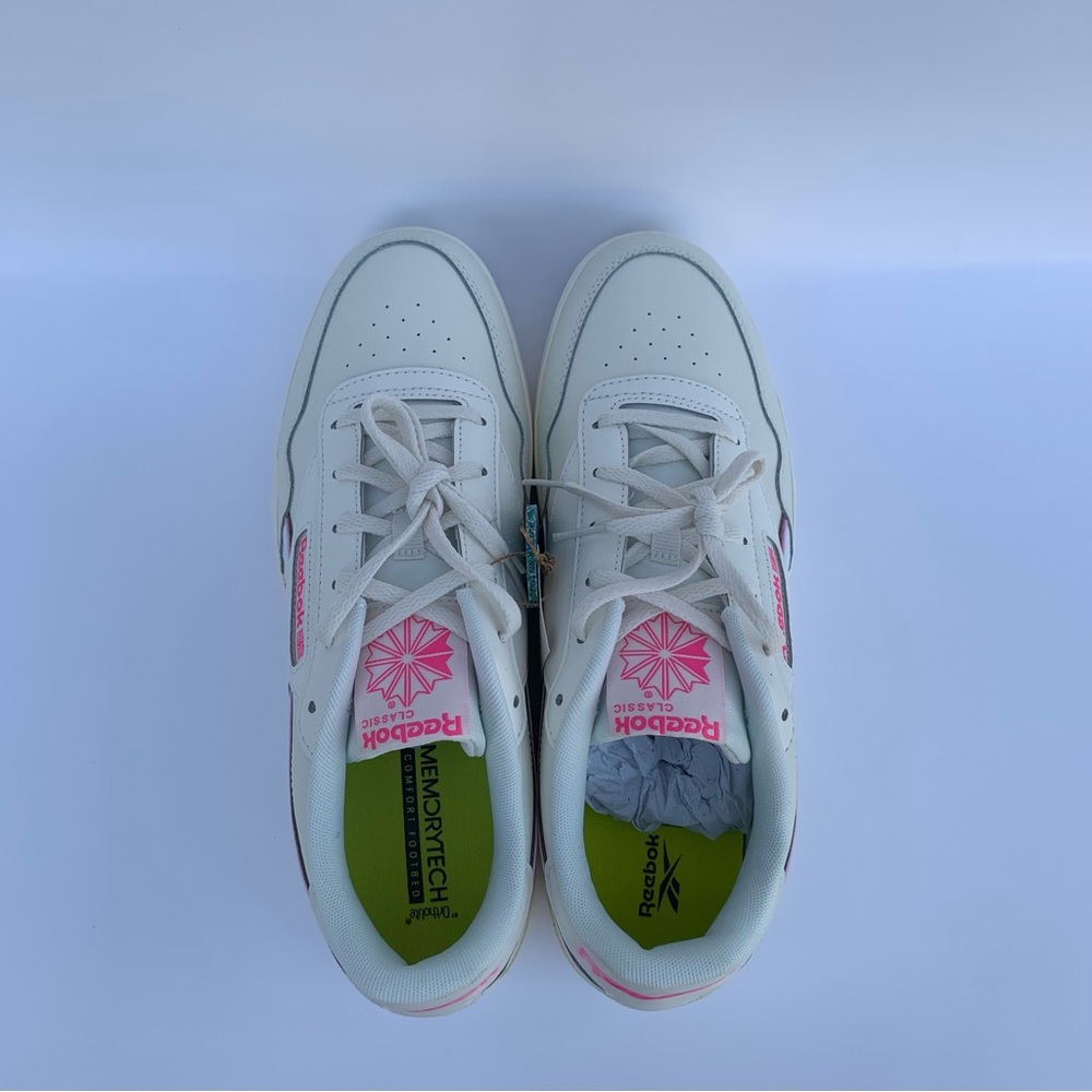 Reebok CLUB MEMT BOLD 2 MEMORY TECH  GX0318 Tennis Sneakers Women FTWwhite Sz 11 - Picture 6 of 15